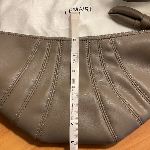 Lemaire Small Croissant Leather Bag CEMENT color - Picture 3 of 9